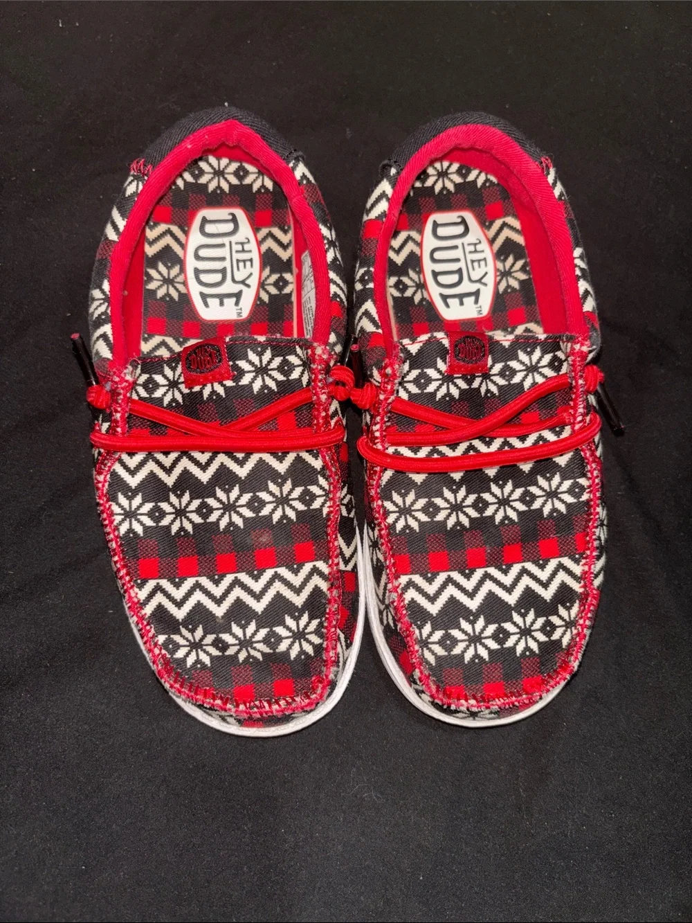 HEYDUDE Kids' Wally Ugly Sweater (size 12)